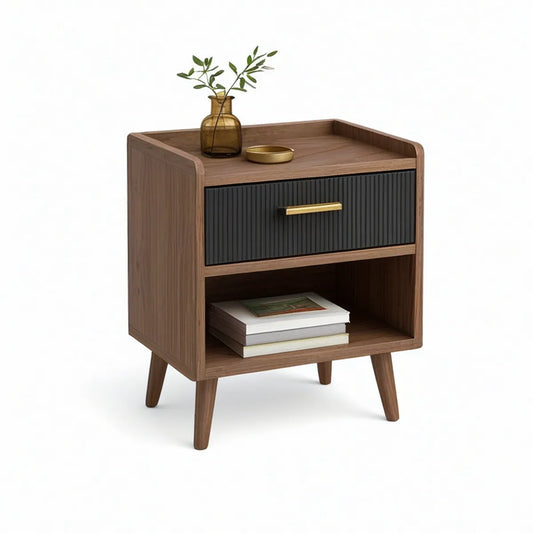 Mesa de Cabeceira em MDF Laminado Nogueira com Gaveta Preta e Puxador Dourado, 50 x 40 x 60 cm